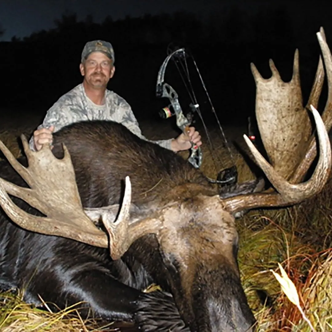 3 Point Moose Moose - Gage Outdoor Expeditions